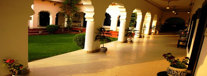 1586/Hotel Kiran Villa Palace - Bharatpur 02.jpg